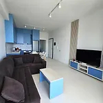 Apartment Blue Horizon And Seaside Serenity *