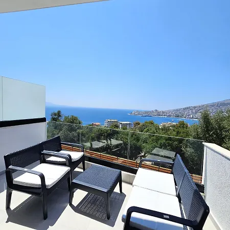 Appartement Blue Horizon And Seaside Serenity *