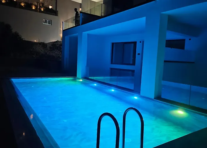 公寓 Blue Horizon And Seaside Serenity